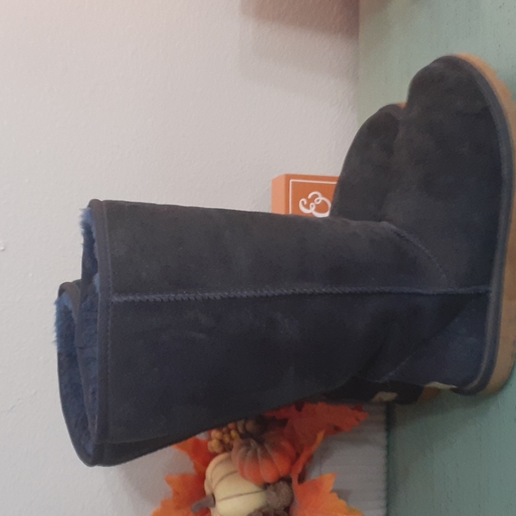 UGG BOOTS SZ 6 WOS - Picture 2 of 8